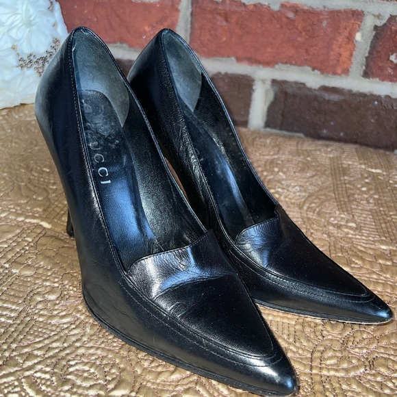 Y2K Vintage Gucci “loafer stilettos “👠 Black leather with a wooden heel - Picture 11 of 15